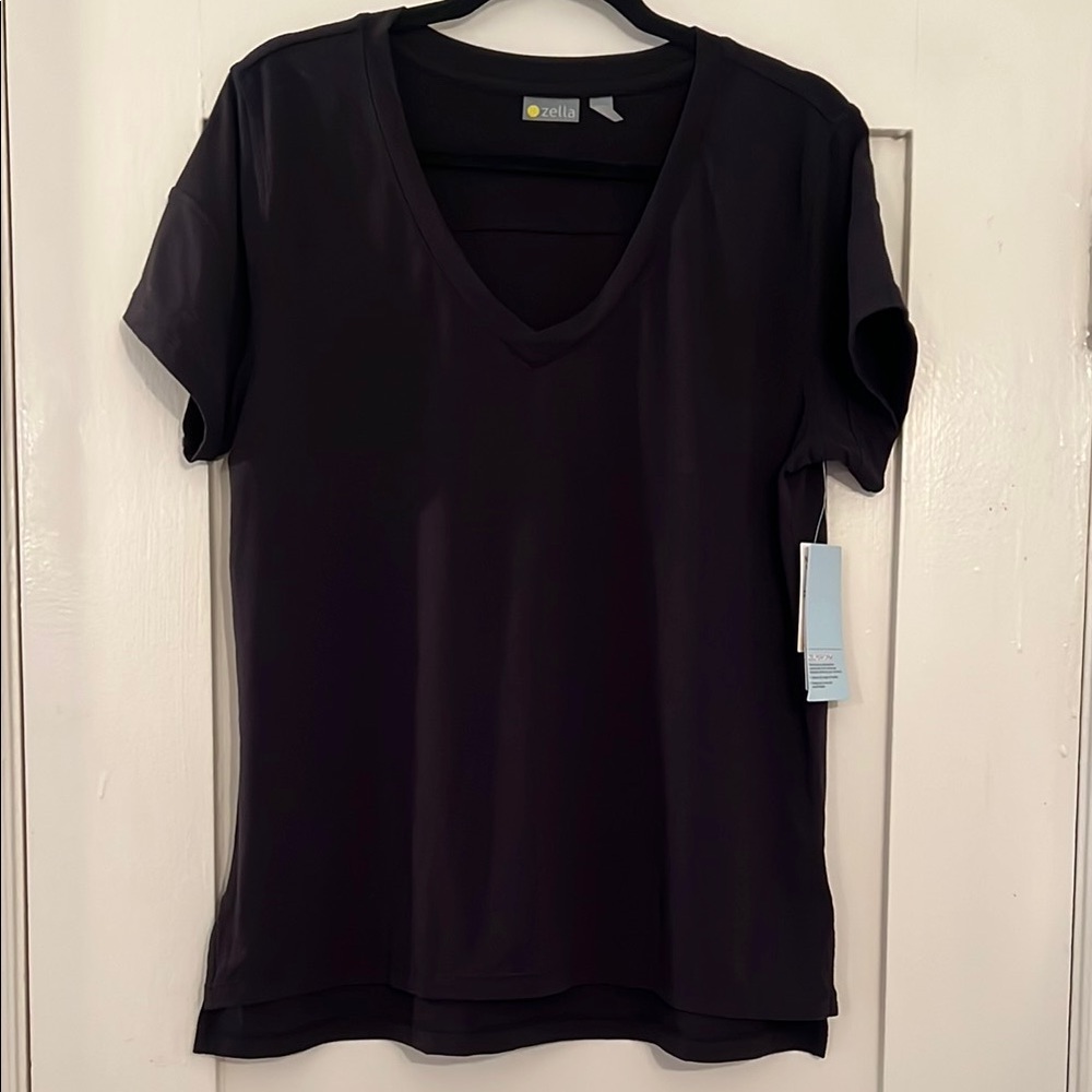 Zella Women’s Black V-Neck Performance Top NWT Size L